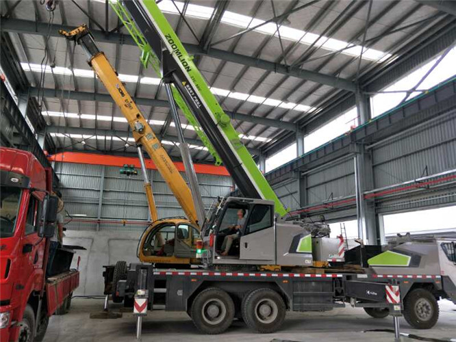 怀化市高空车出租需要注意哪些安全事项？